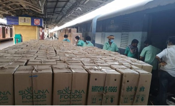 Indian Railways targets parcels market