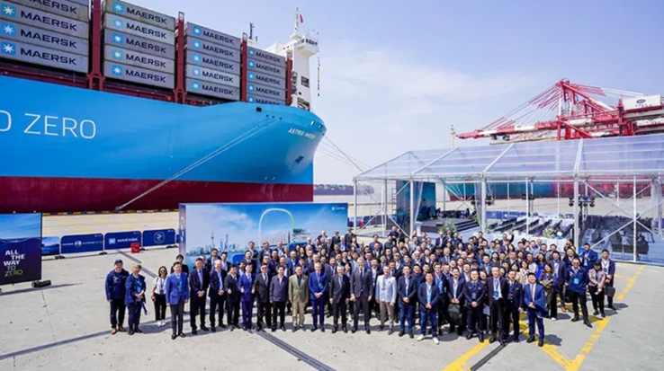 Astrid Mærsk, 2nd of 18 vessels, arrives in Shanghai for first green methanol bunkering in China, in partnership with SIPG, celebrating its 100th anniversary to serve China’s foreign trade