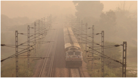 Delhi Air Pollution: Health Ministry urges people to limit outdoor activities, use public transportation