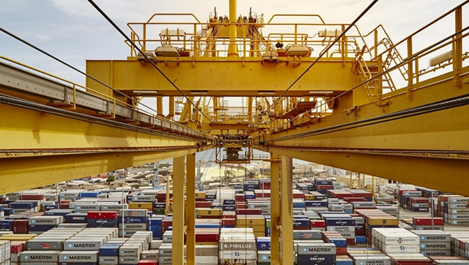 DP World hits 100 million teu of capacity