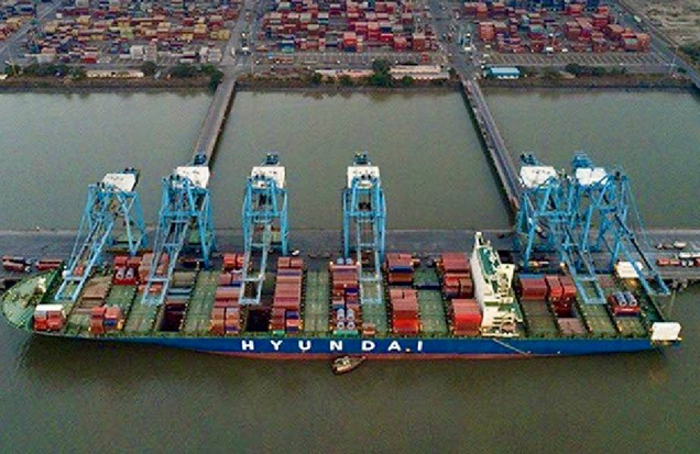 J N Port Authority seeks bids from private firms to develop and run an automated empty container yard