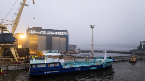 Lithuania’s first hydrogen-powered ship hits the water