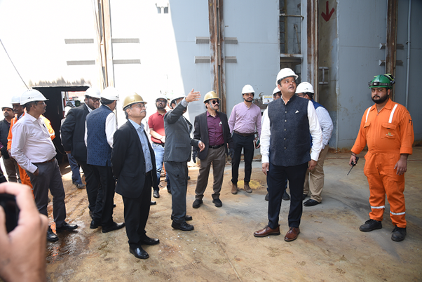 Shri T K Ramachandran, Secretary of Ports, Shipping, and Waterways, and Shri Sushil Kumar Singh, Chairman of Deendayal Port Trust, visit Bansal ship recycling yard.